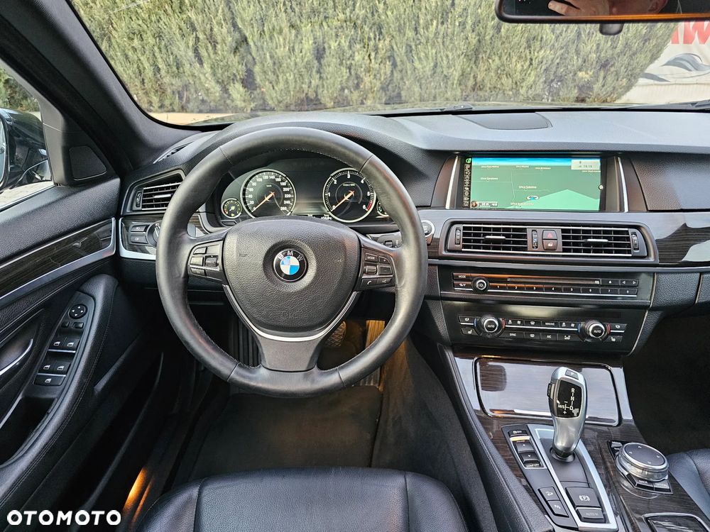 BMW Seria 5 520d xDrive Luxury Line - 35