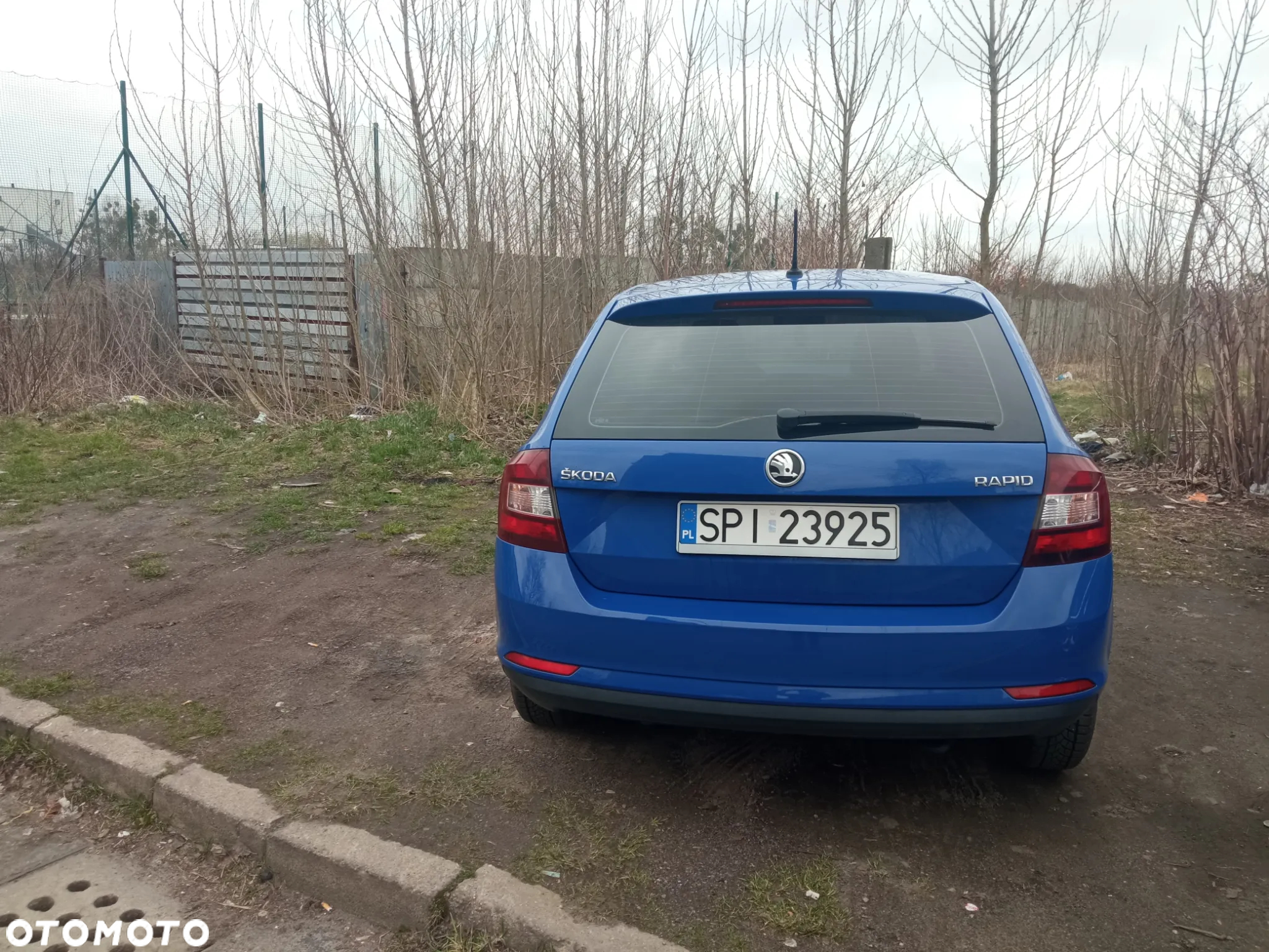 Skoda RAPID 1.0 TSI Active - 4
