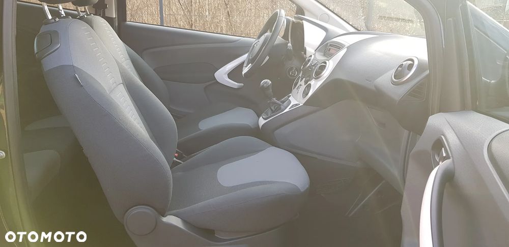 Ford KA 1.2 Titanium - 11