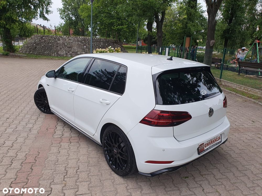 Volkswagen Golf 1.5 TSI OPF R-Line - 17