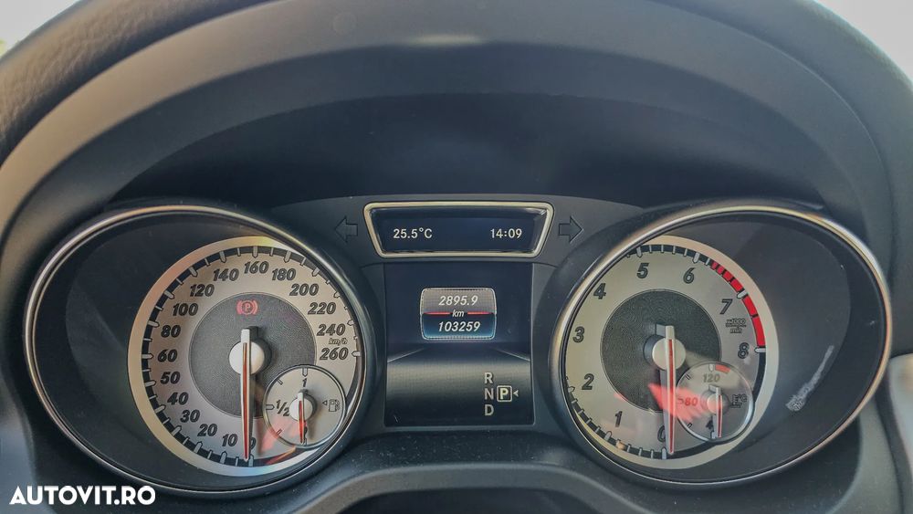 Mercedes-Benz CLA 250 Shooting Brake 4Matic 7G-DCT Sport - 24