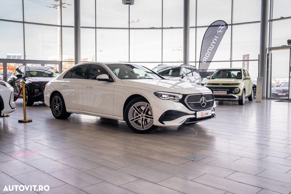 Mercedes-Benz E 300 de 4Matic 9G-TRONIC AMG Line - 25