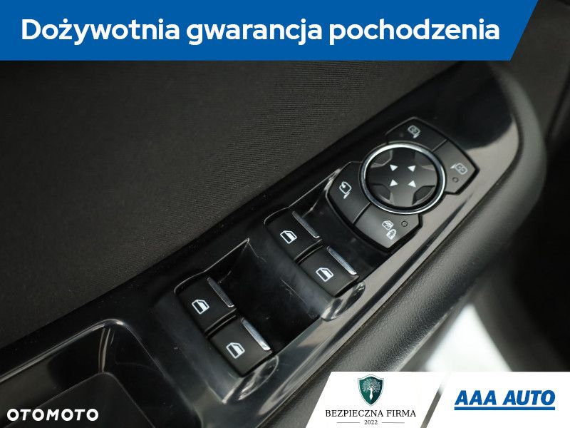 Ford S-Max - 22