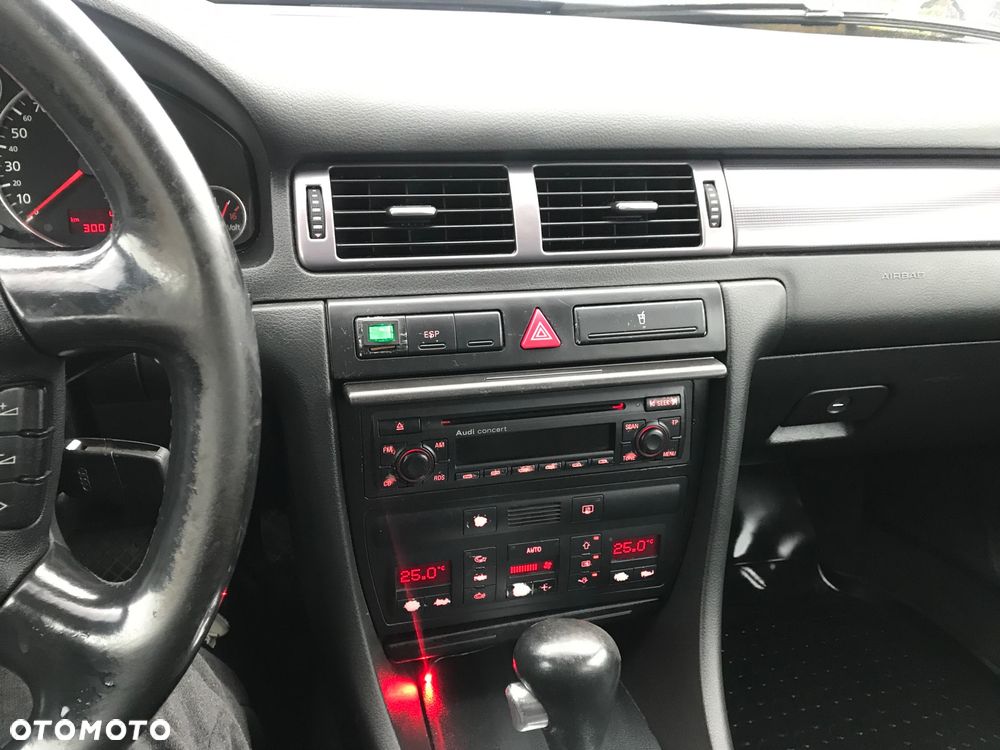 Audi A6 Avant 2.5 TDI Multitronic - 29