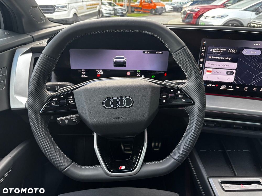 Audi Q4 e-tron - 25