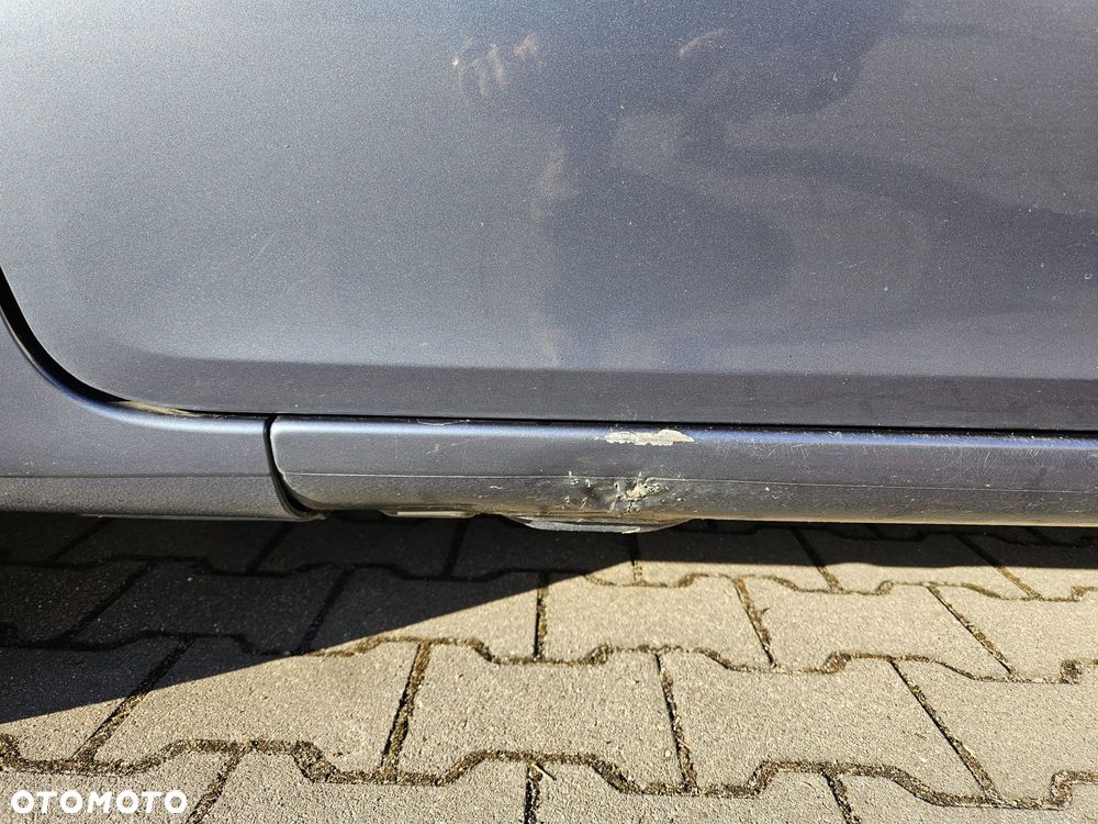 Renault Clio 1.4 16V Authentique - 17