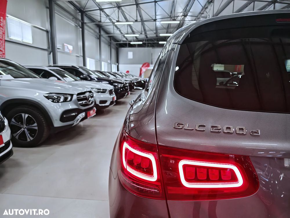 Mercedes-Benz GLC 200 d 4MATIC 9G-TRONIC - 36