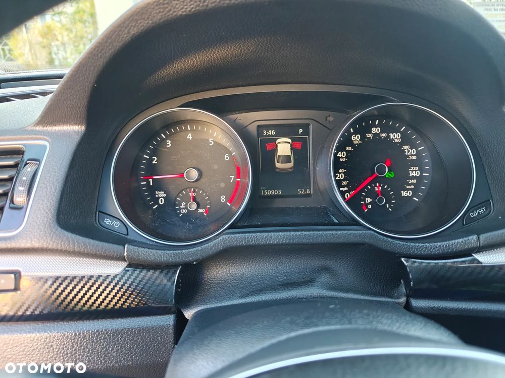 Volkswagen Passat - 14