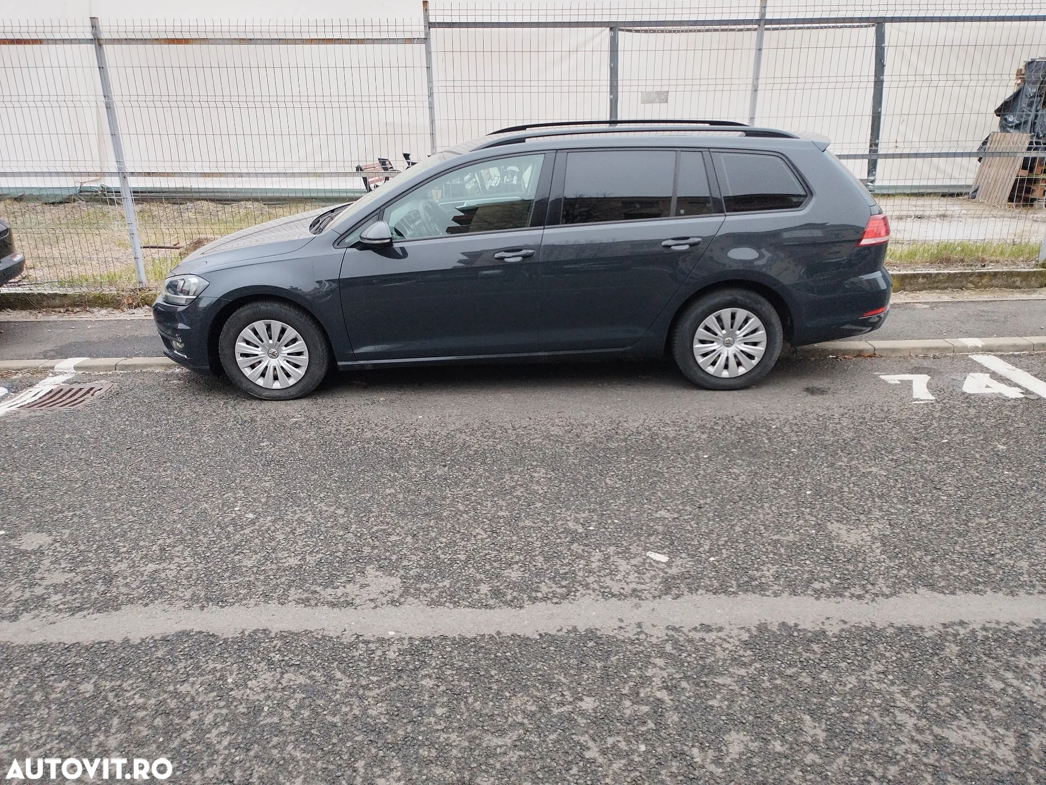 Volkswagen Golf 1.0 TSI Trendline - 7