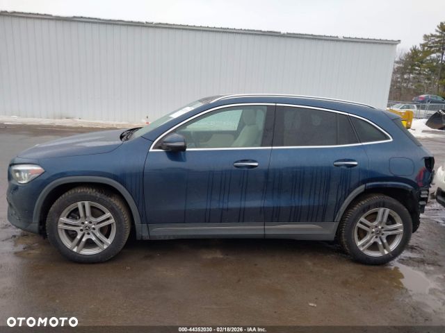 Mercedes-Benz GLA 250 4Matic 8G-DCT Edition 2021 - 12