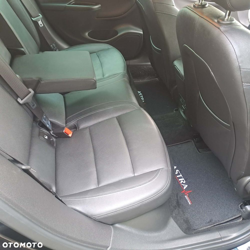 Opel Astra 1.4 T GPF Elite S&S - 17