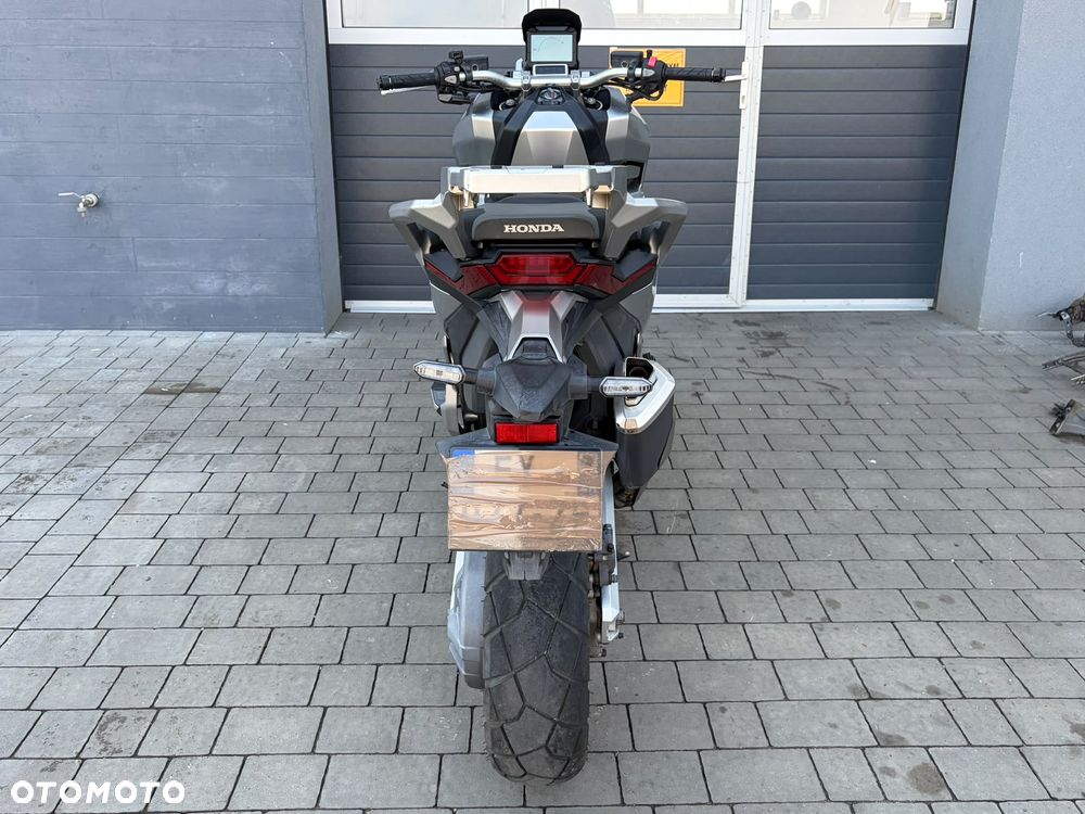 Honda X-ADV - 2