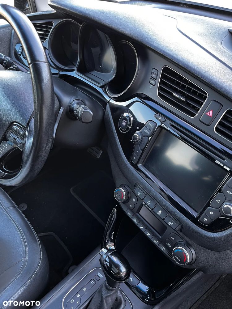 Kia Ceed Cee'd 1.6 GDI L DCT - 33
