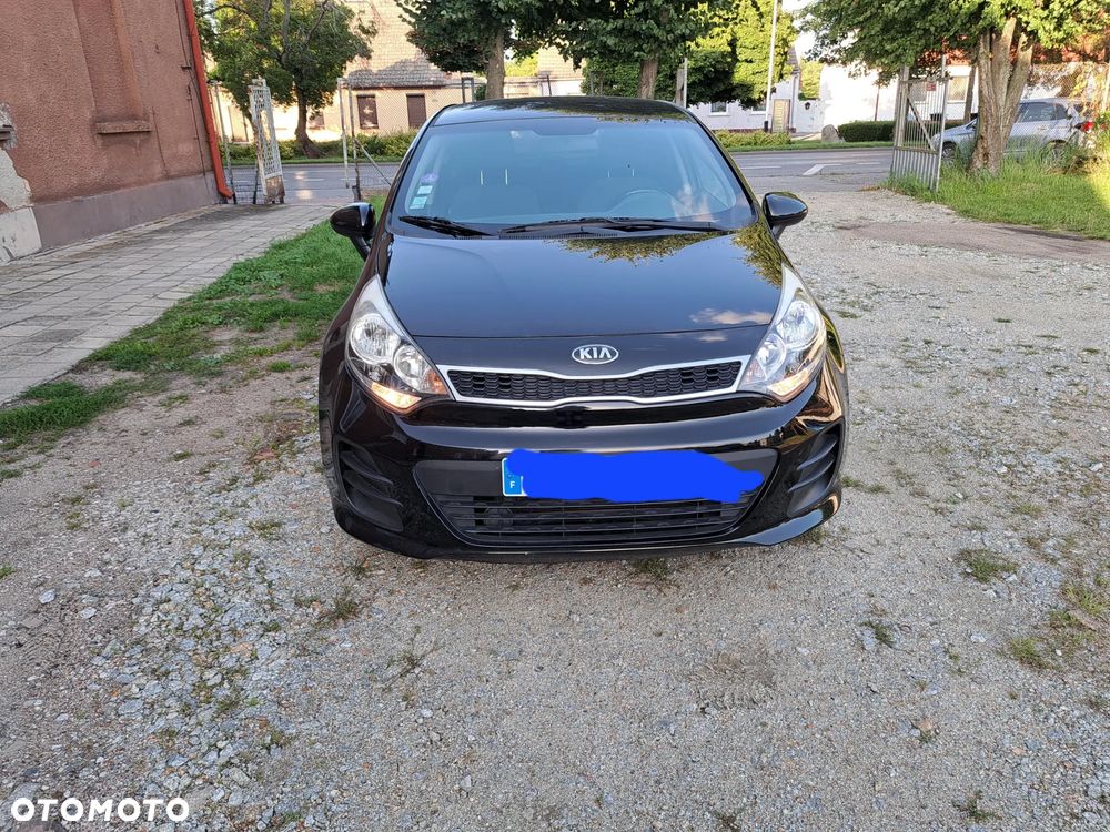 Kia Rio - 2