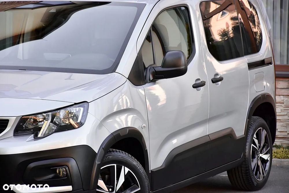 Peugeot Rifter 1.5 BlueHDI Allure S&S - 11