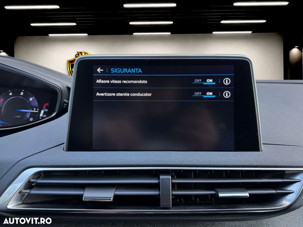 Peugeot 5008 1.5 BlueHDI s&s EAT8 Allure - 39