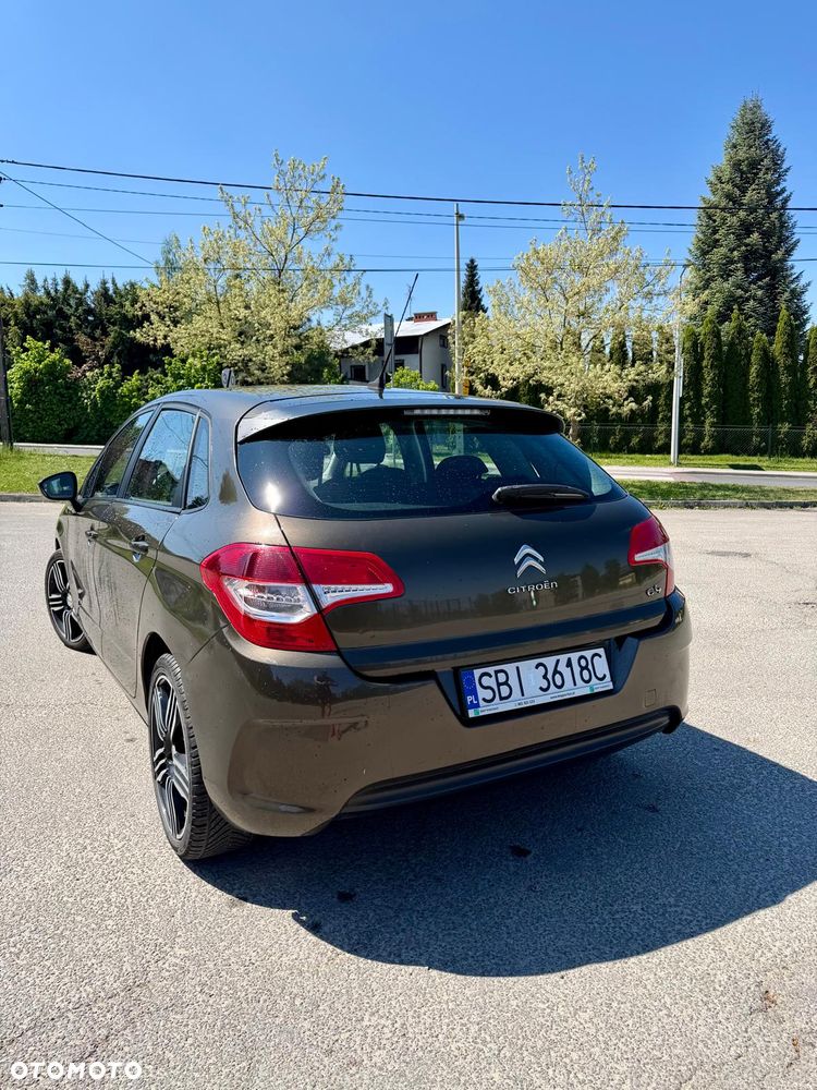 Citroën C4 1.6 VTi Attraction - 2
