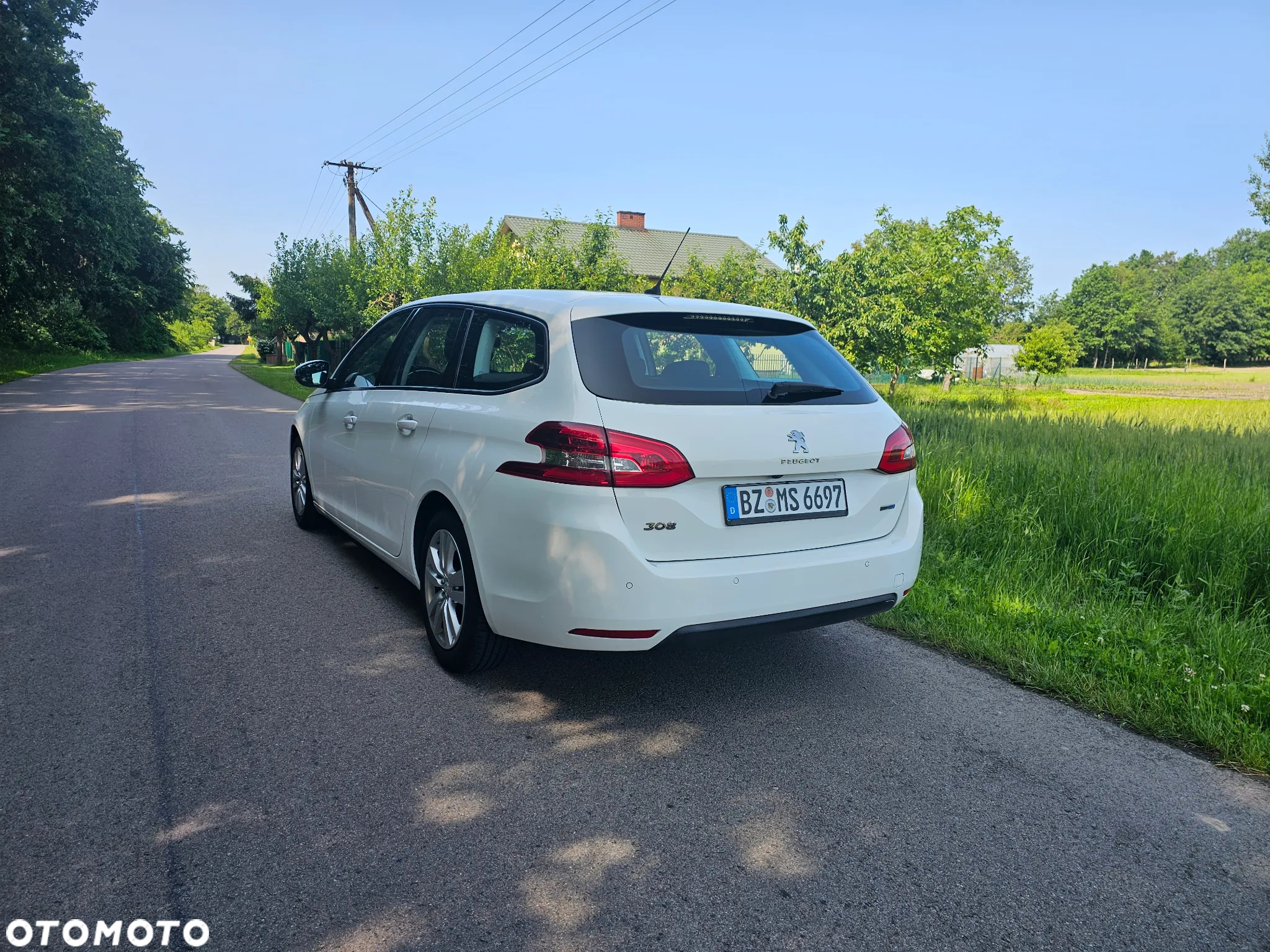 Peugeot 308 SW 1.6 BlueHDi Allure S&S - 4