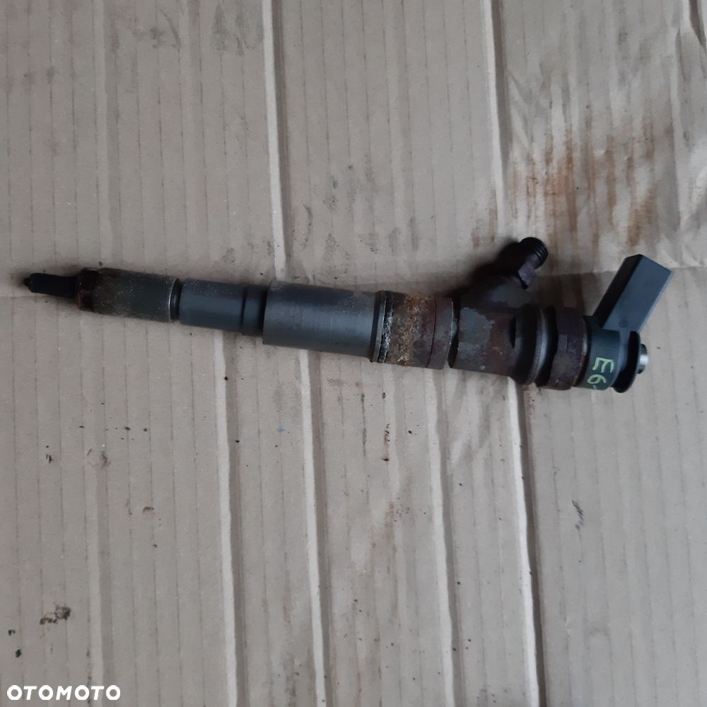 Wtryskiwacz BMW Seria 5 0445110212 - 2