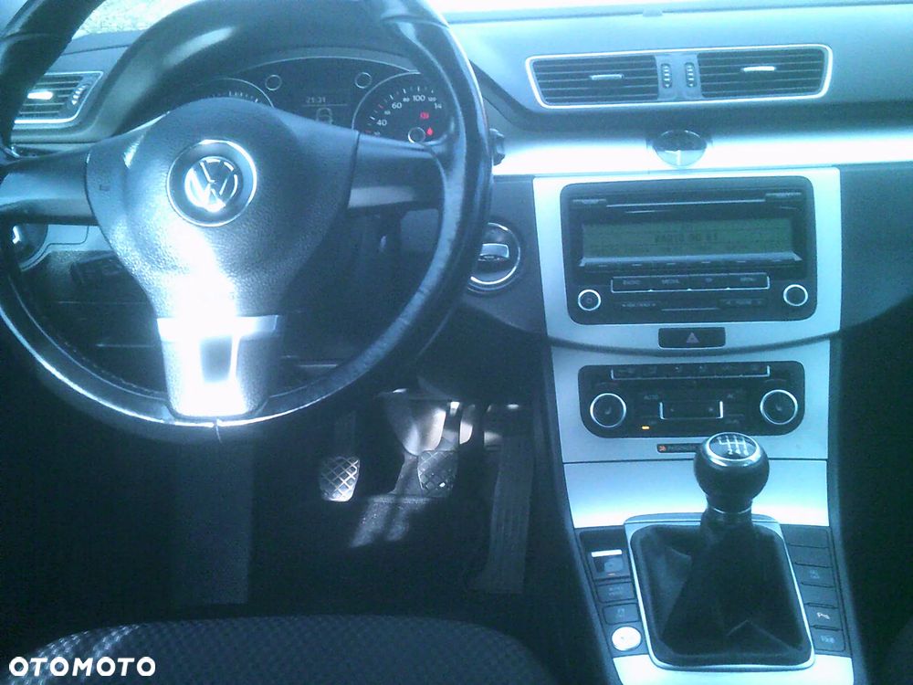 Volkswagen Passat 1.4 TSI BlueMotion Technology Comfortline - 7