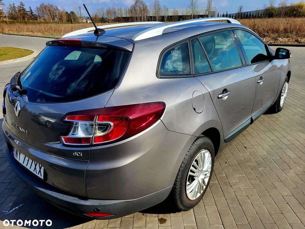 Renault Megane dCi 110 FAP EDC Dynamique - 4