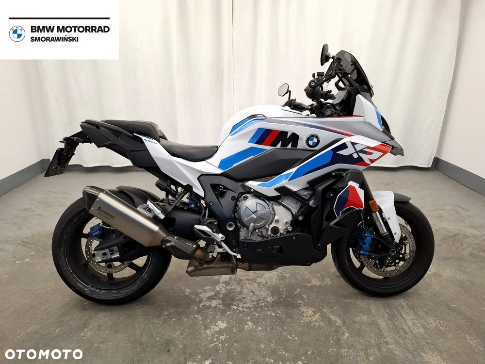 BMW S - 9