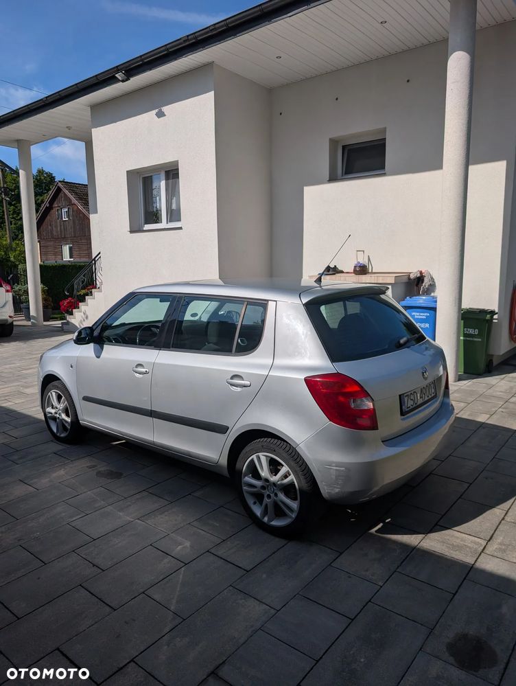 Skoda Fabia 1.6 16V Elegance - 4
