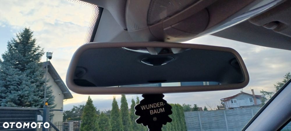 Mercedes-Benz Klasa E 200 Kompressor Avantgarde - 24