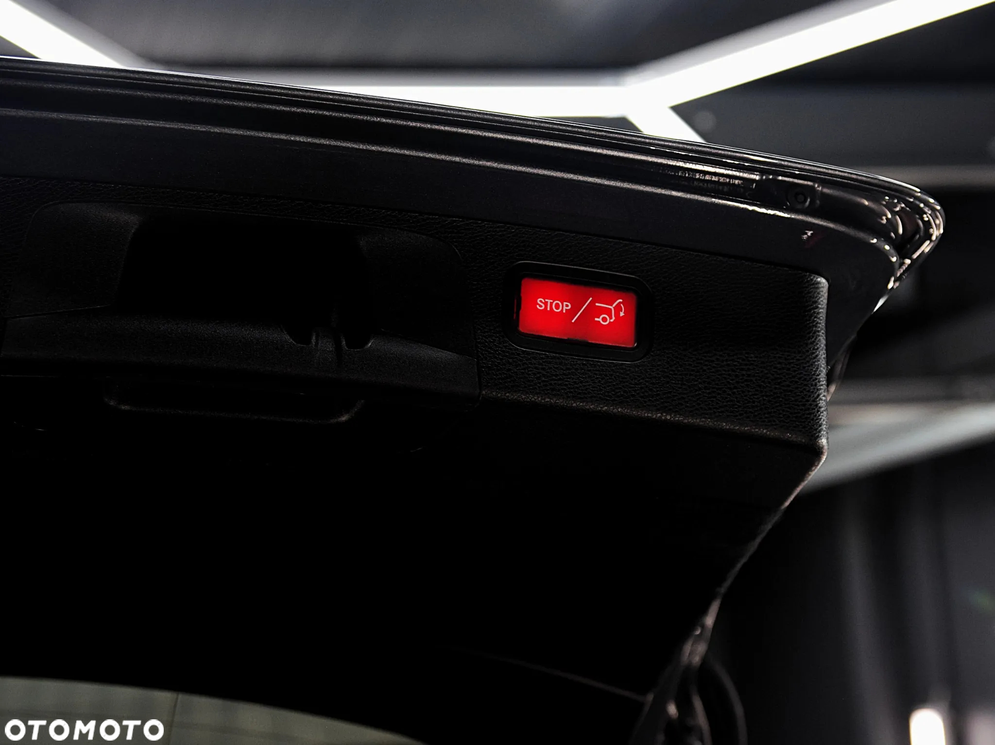 Mercedes-Benz Klasa E 300 de 4-Matic Exclusive - 12