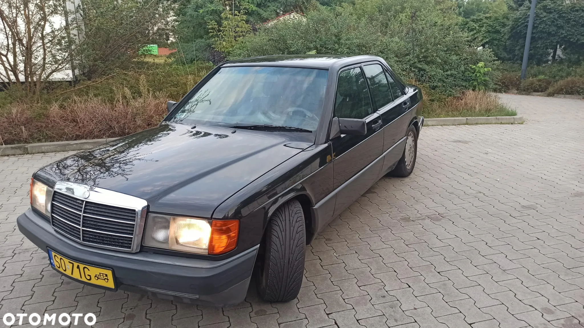 Mercedes-Benz W201 (190) - 5