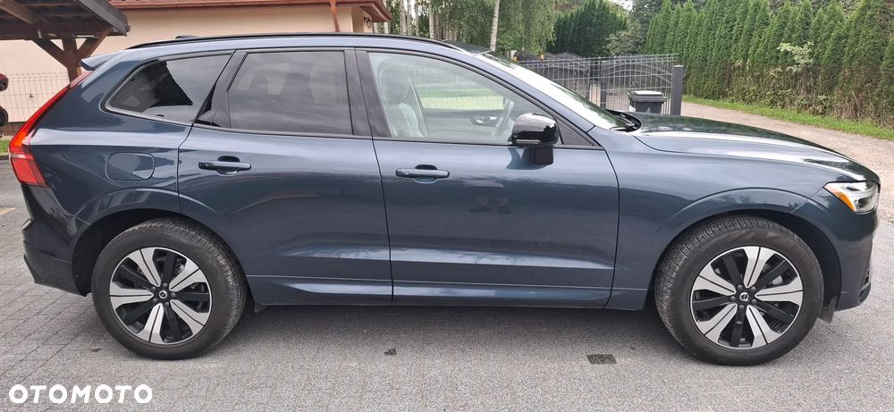 Volvo XC 60 T8 Plug-In Hybrid AWD Ultra Dark - 4