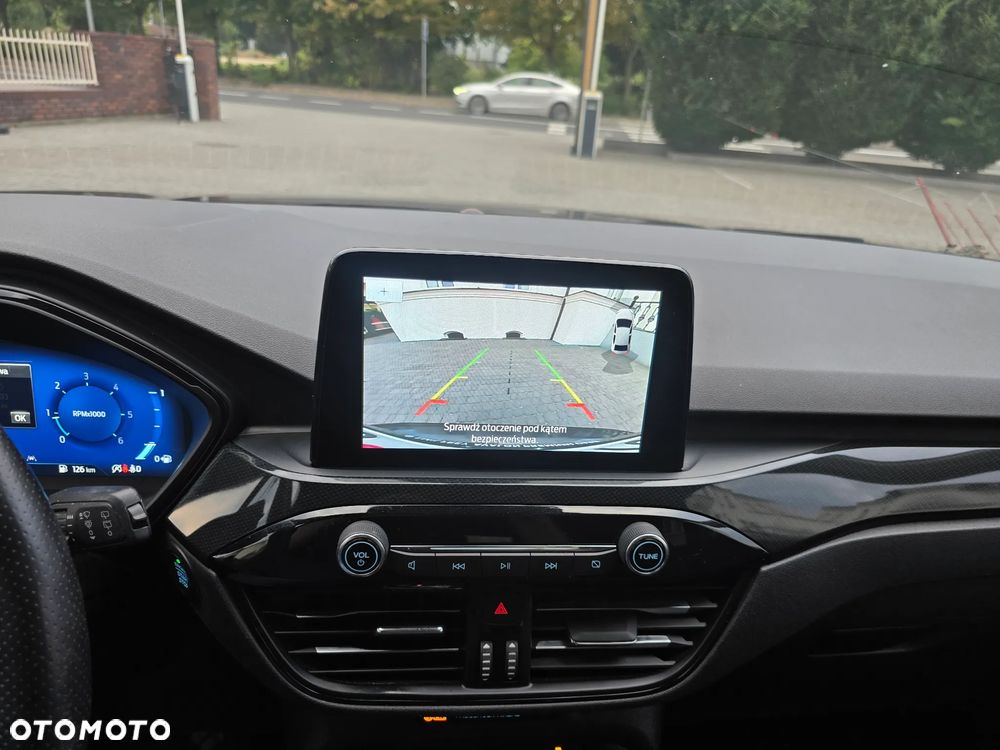 Ford Kuga 2.0 EcoBlue 4x4 ST-LINE - 16
