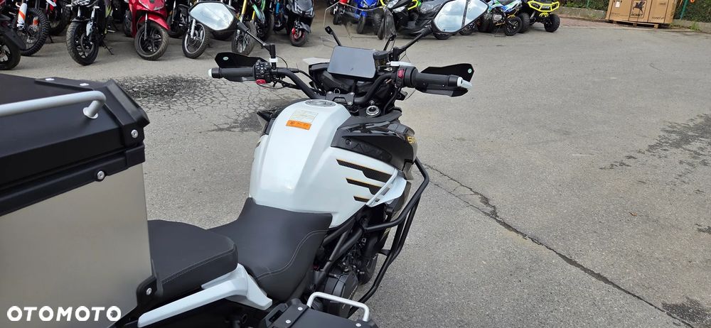 QJMOTOR 900 S - 15