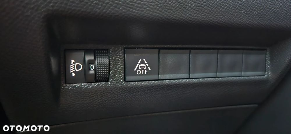 Peugeot 2008 1.2T Allure S&S - 20