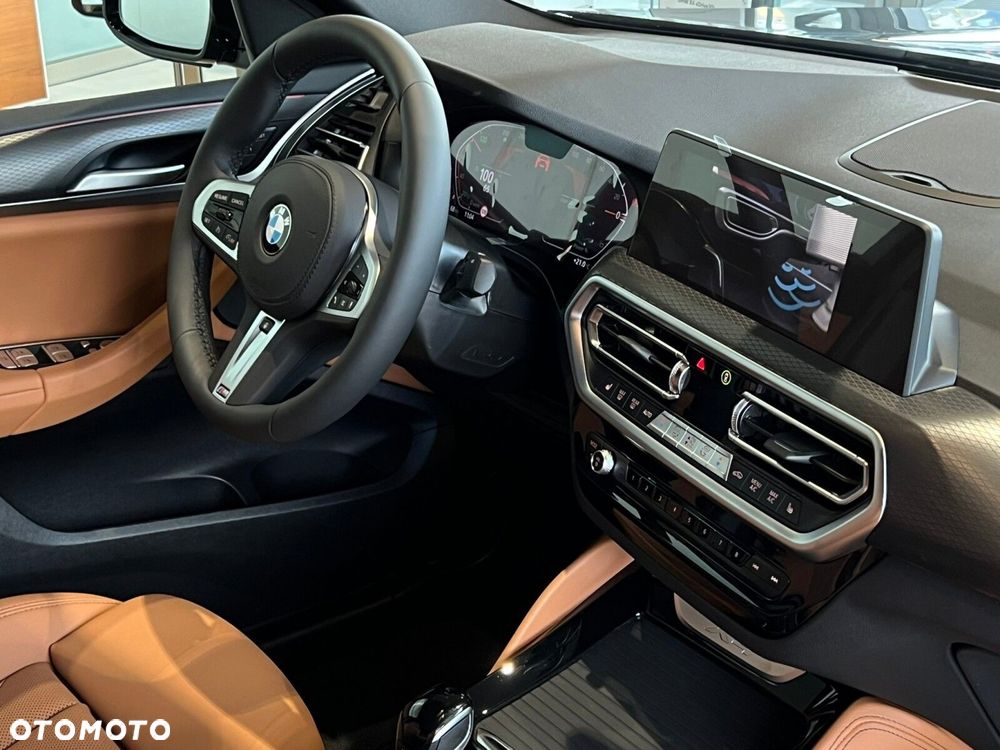 BMW X4 - 15