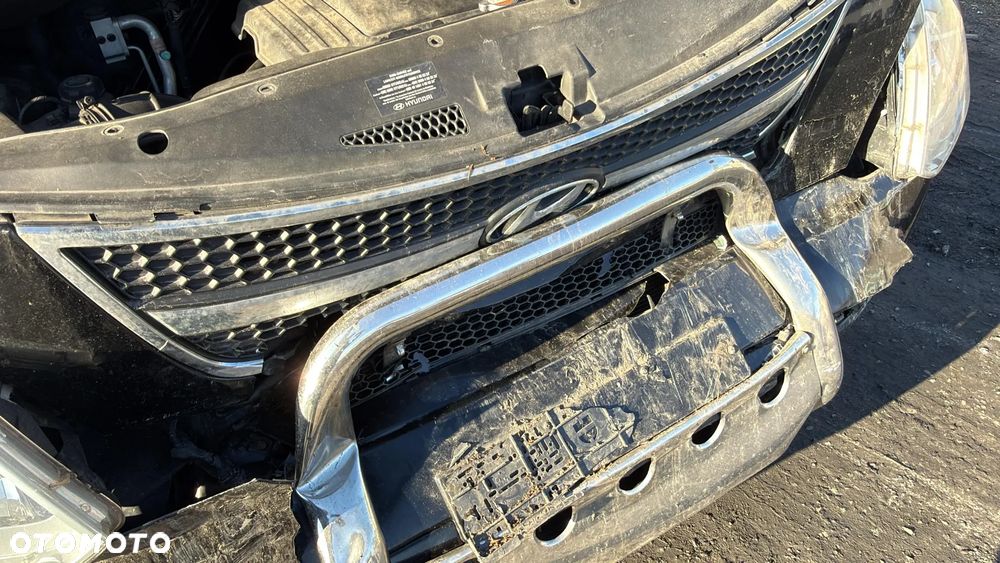 Hyundai H-1 Starex - 14