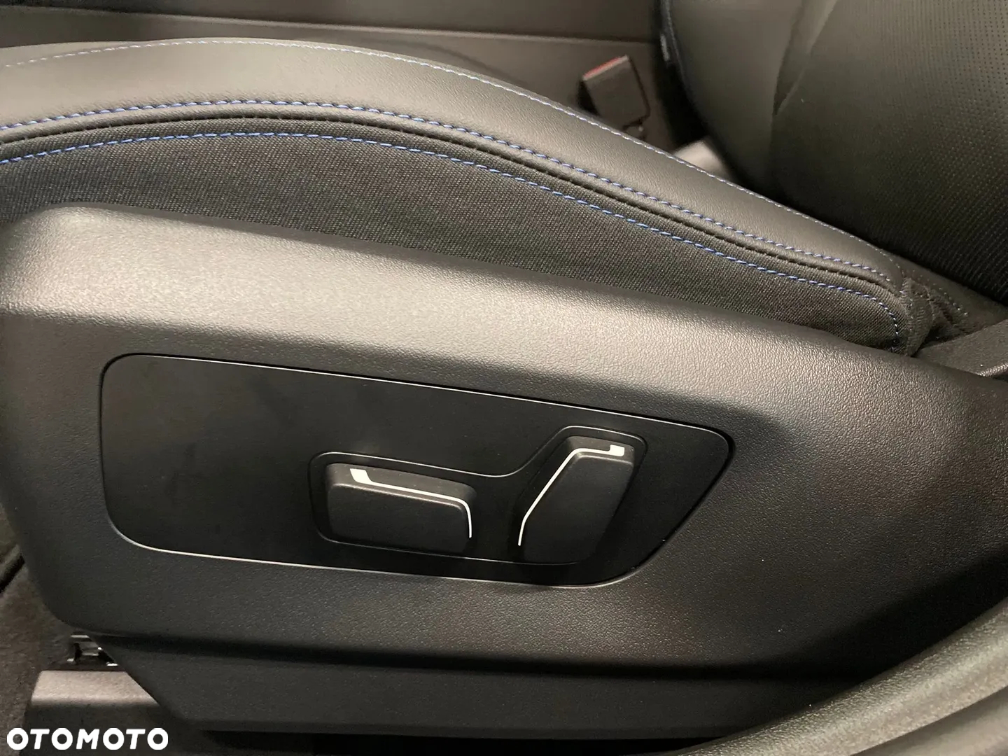 BMW Seria 5 530e M Sport sport - 23