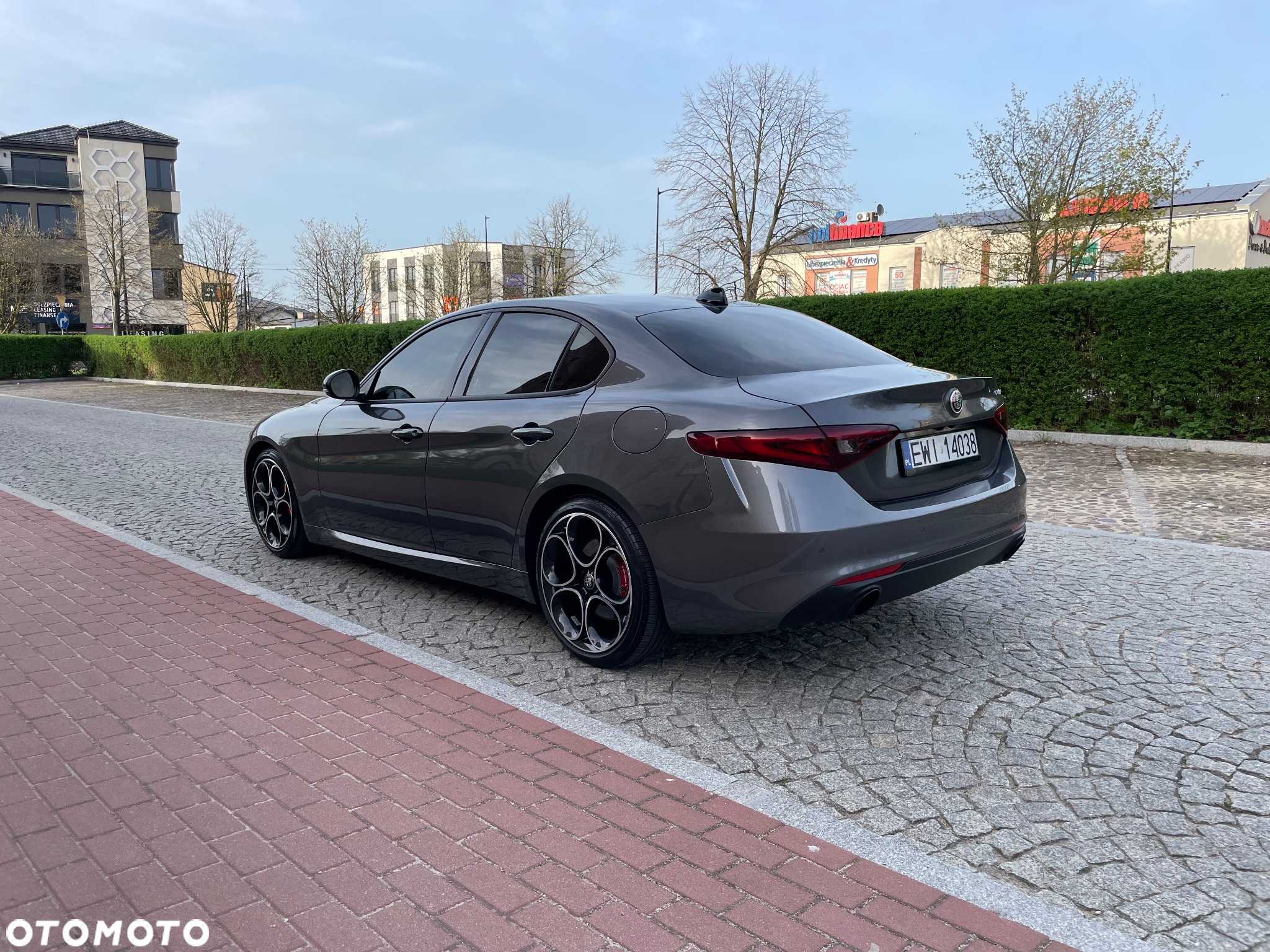 Alfa Romeo Giulia 2.0 Turbo Veloce - 4