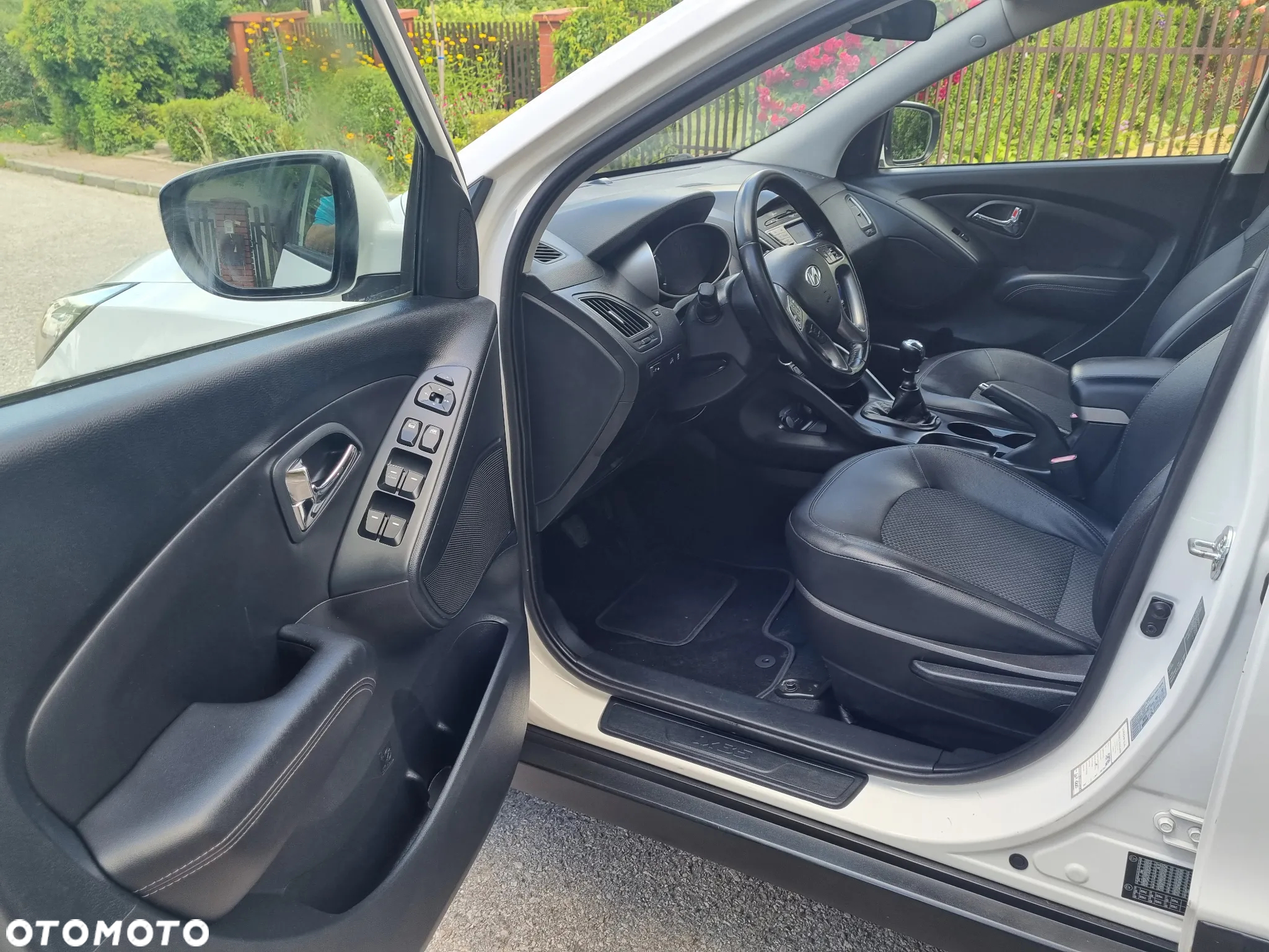 Hyundai ix35 1.7 CRDi 2WD blue Finale - 10