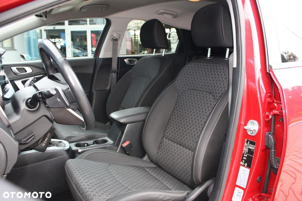 Kia XCeed 1.4 T-GDI M DCT - 12