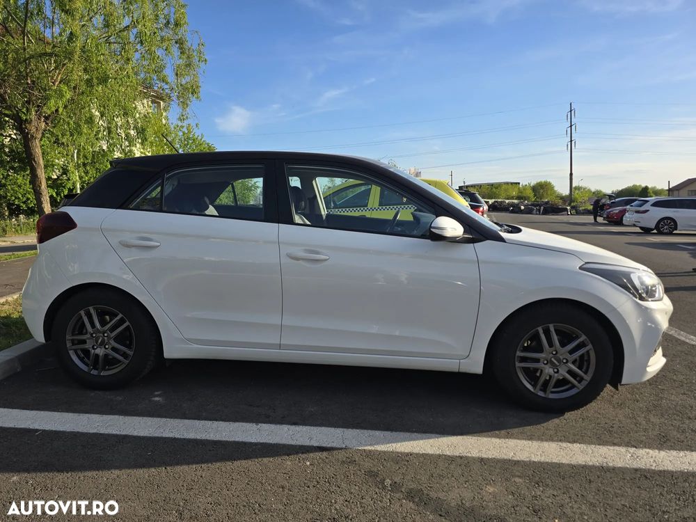 Hyundai i20 1.25 84CP M/T Comfort - 4