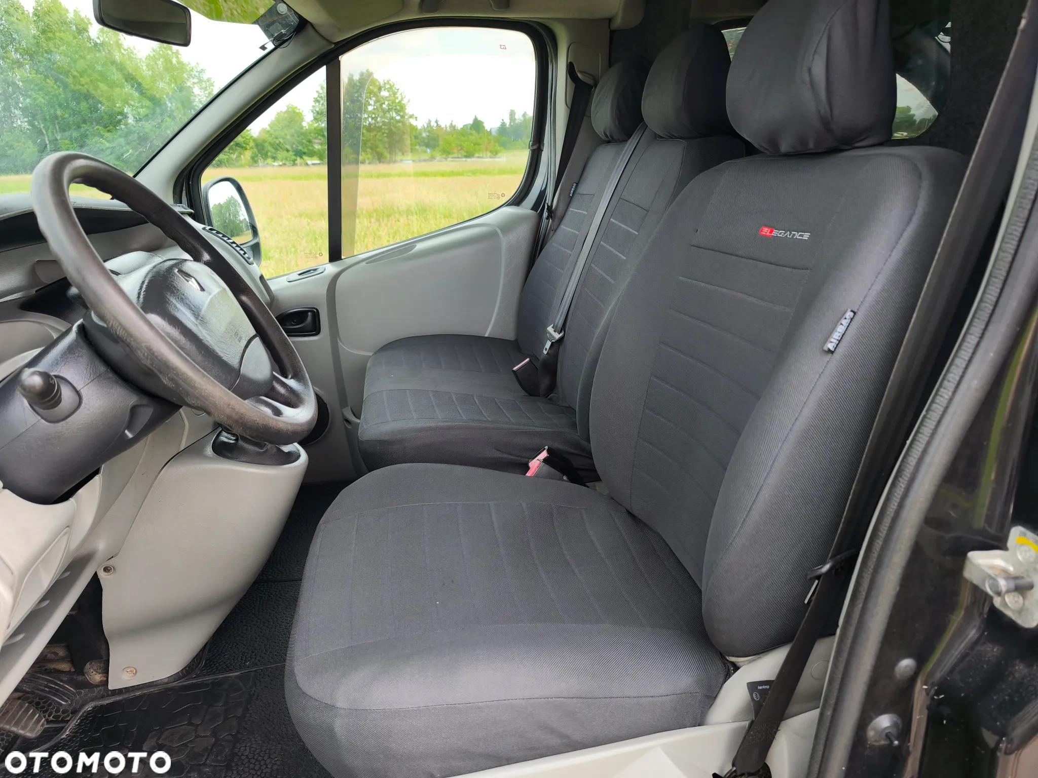 Renault Trafic - 9