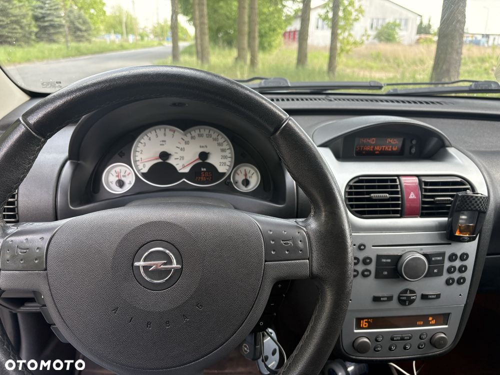 Opel Corsa - 6