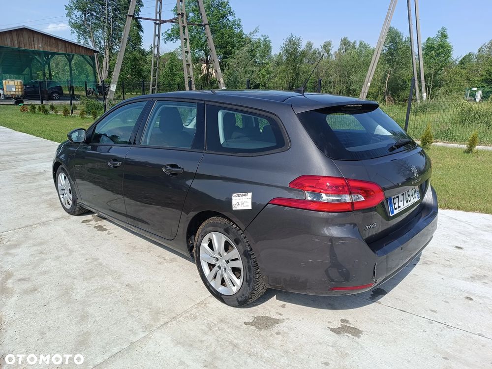 Peugeot 308 - 7