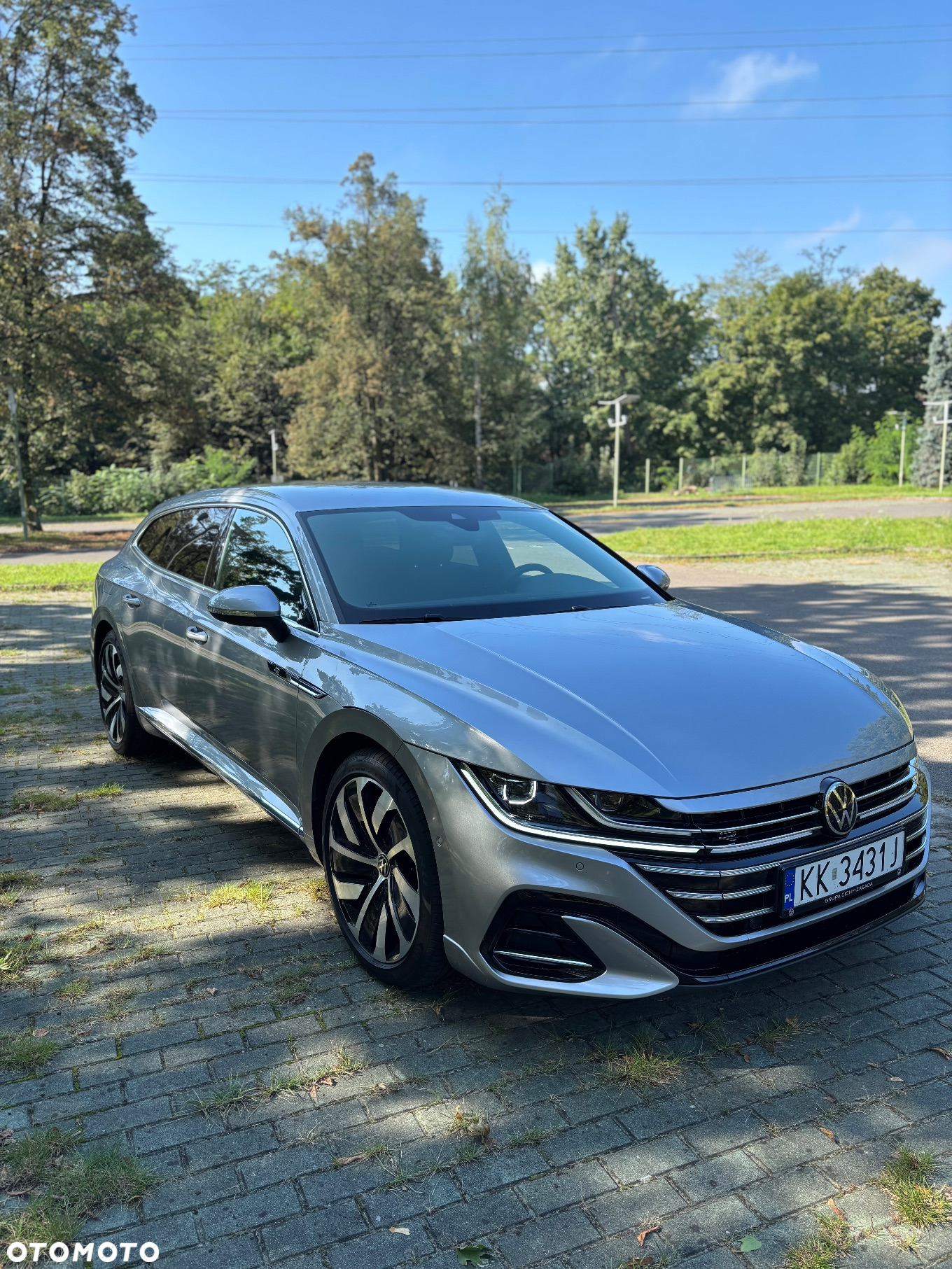 Volkswagen Arteon 2.0 TSI R-Line DSG - 2
