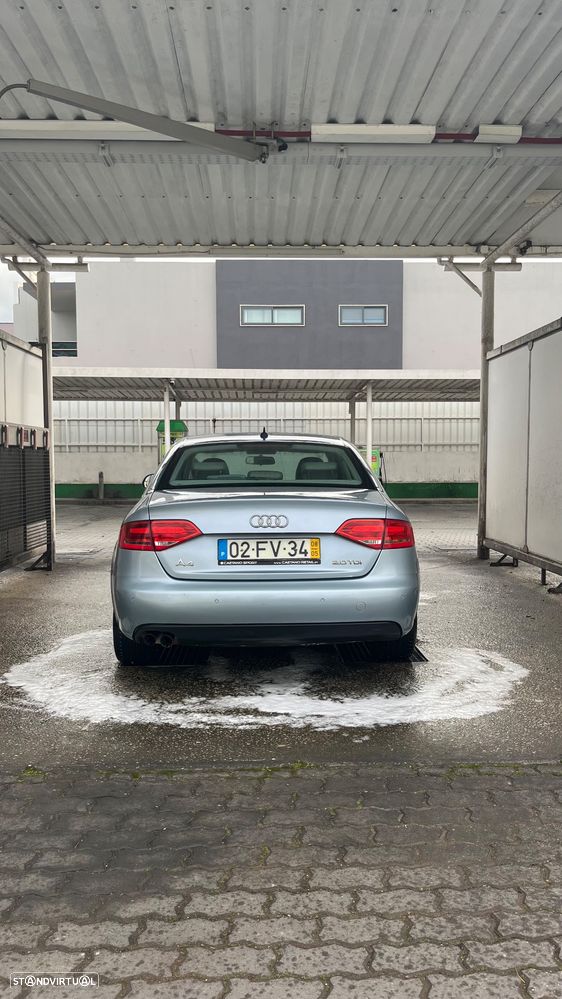 Audi A4 2.0 TDI Advance Multitronic - 2