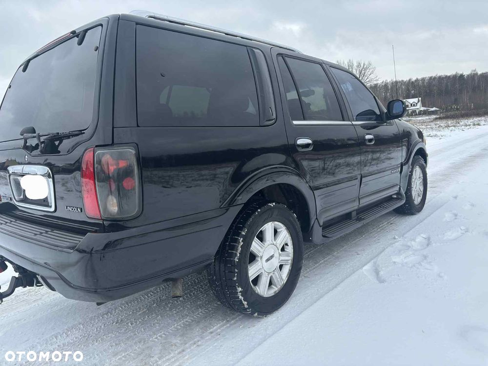 Lincoln Navigator - 7