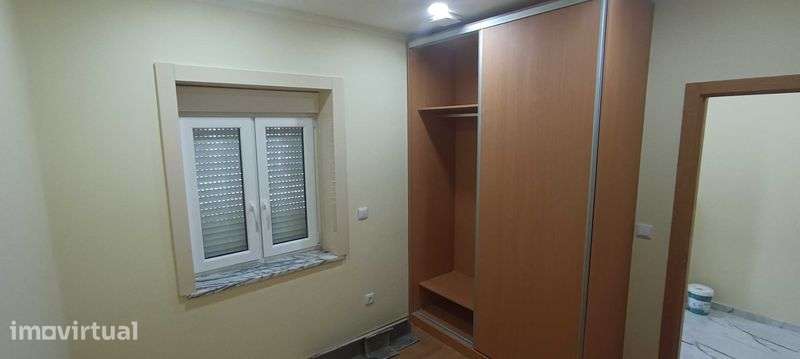 Moradia/Casa T5 Térrea em Campanhã - Grande imagem: 2/4