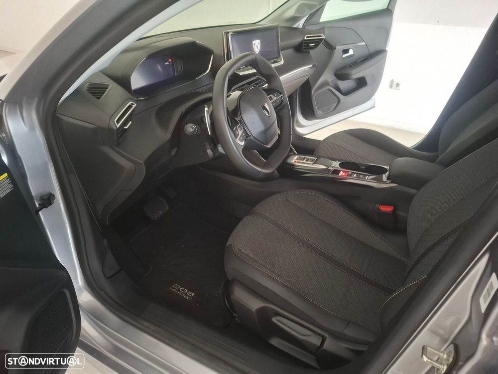 Peugeot 208 1.2 Hybrid Allure e-DCS6 - 9