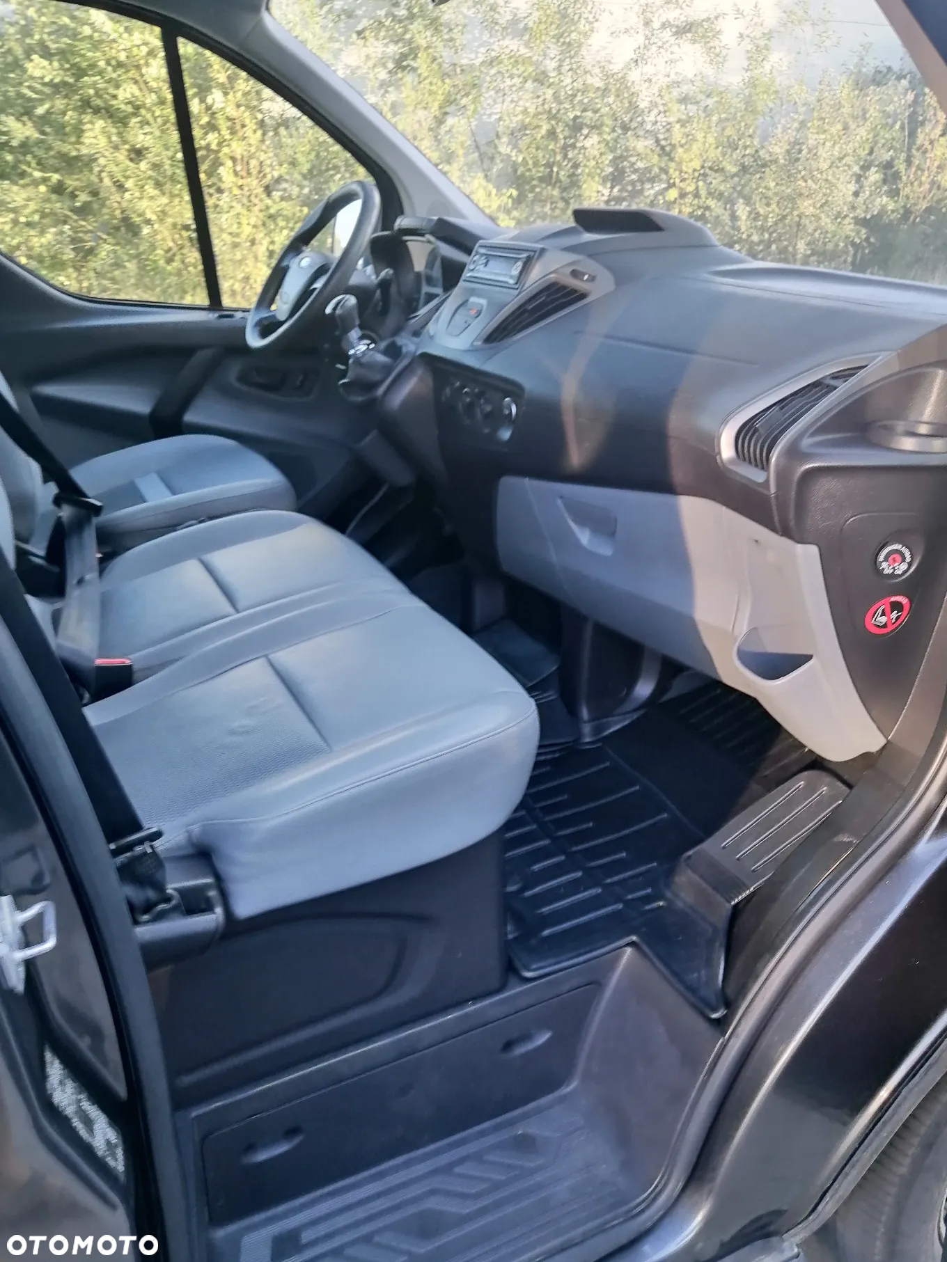 Ford Transit Custom - 8